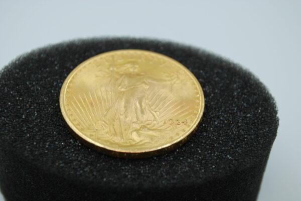 Acheter de l'Or et de l'Argent en France au Meilleur Prix. Investir en toute sécurité. https://goldsilverfranceparis.com