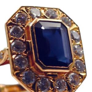 Bijoux anciens et d'occasion à Paris